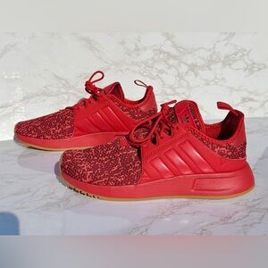 Adidas XPLR Sneakers